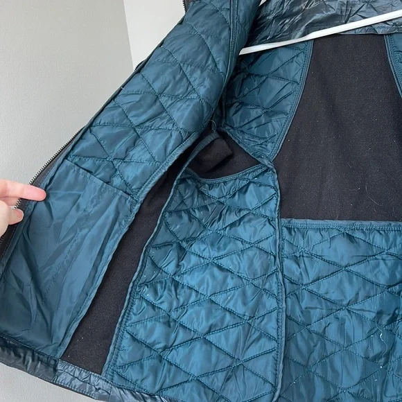 Guess jacket - Picture 7 of 16